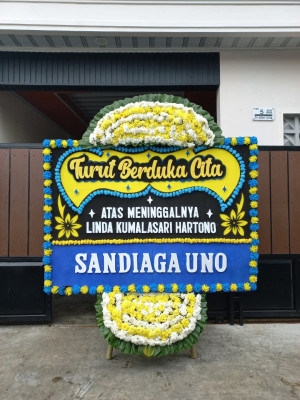 Papan Bunga Duka di Tomulabutao Selatan